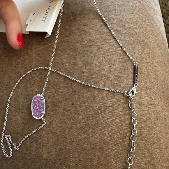 Kendra Scott 💎 - Picture 14 of 17